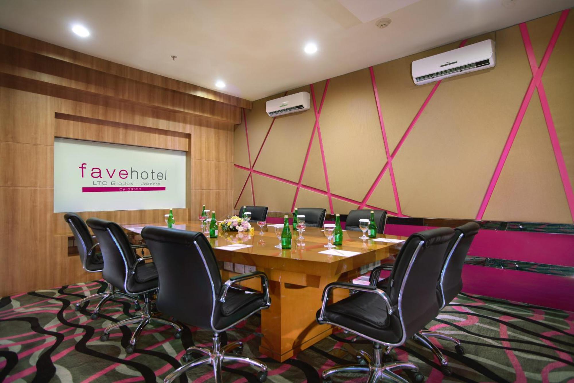 Favehotel Ltc Glodok Jakarta Eksteriør bilde